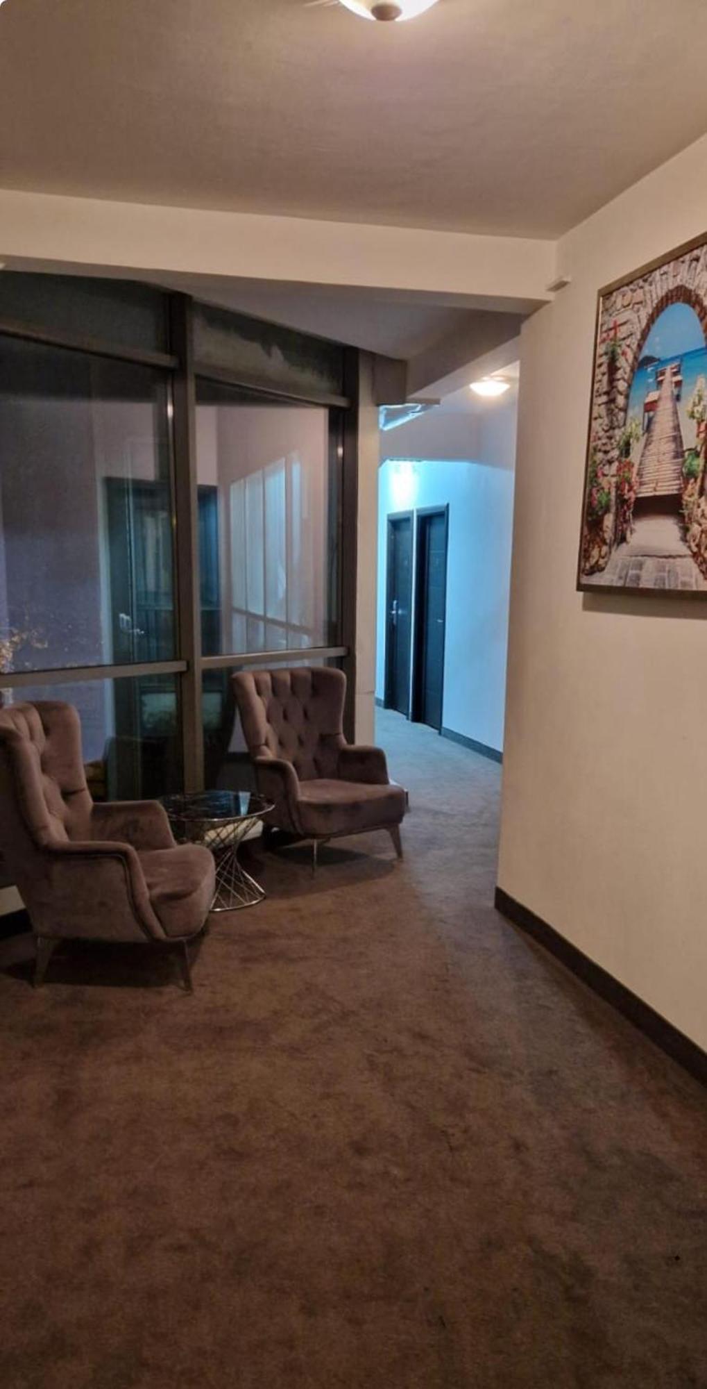 Hotel Vitan273 Bucarest Esterno foto
