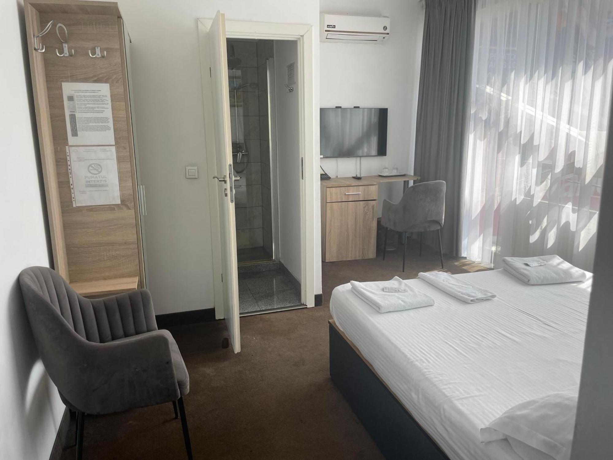Hotel Vitan273 Bucarest Esterno foto
